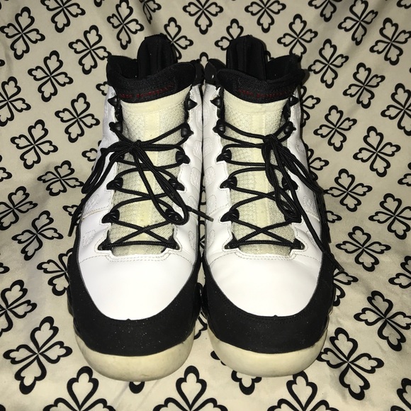Air Jordan 9 - Picture 3 of 4